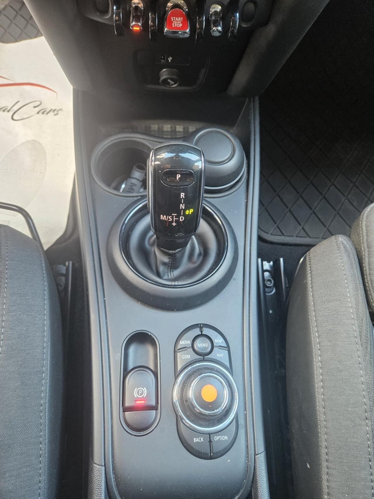 Mini Coutryman 1.5 One D automatica Business