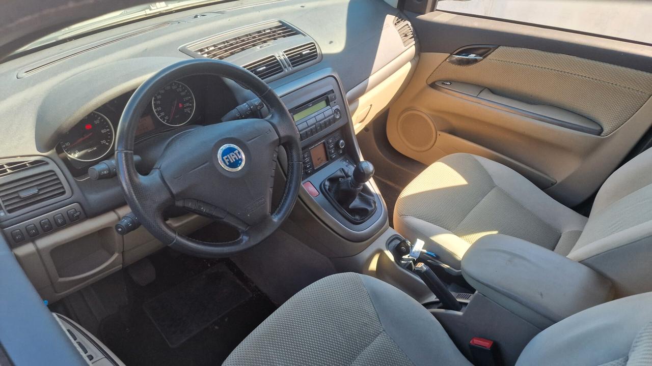 Fiat Croma 1.9 Multijet Active