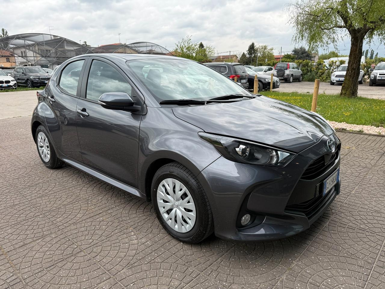 Toyota Yaris 1.5 Hybrid 5 porte Trend