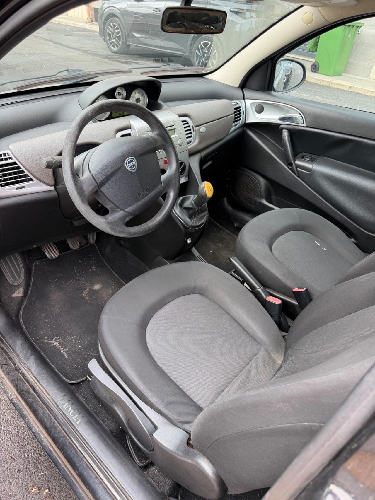 Lancia Ypsilon 1.3 Multijet 75CV
