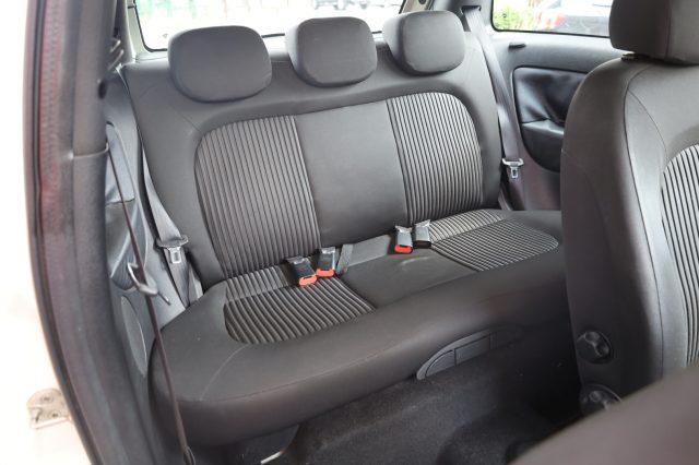LANCIA Ypsilon 1.2i 69CV 5Porte UniProprietario per NEOPATENTATI