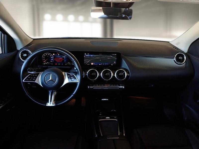 MERCEDES-BENZ GLA 250 E PLUG-IN AUTO PROGRESSIVE ADVANCED CROSSOVER