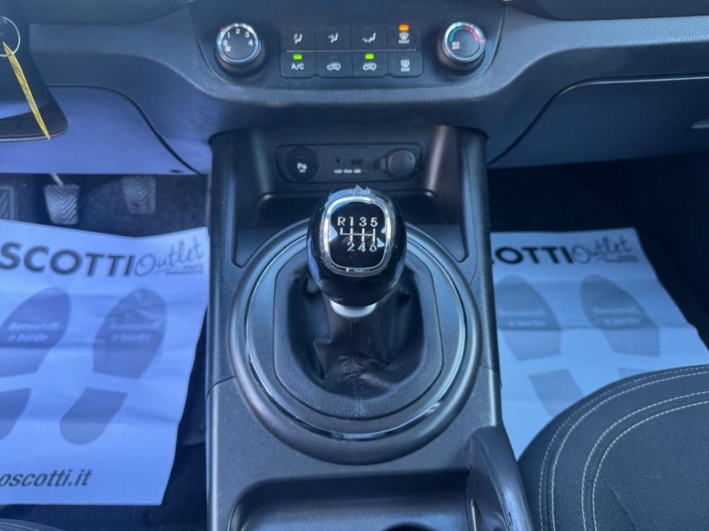 KIA Sportage III 2010 - Sportage 1.7 crdi Class 2wd