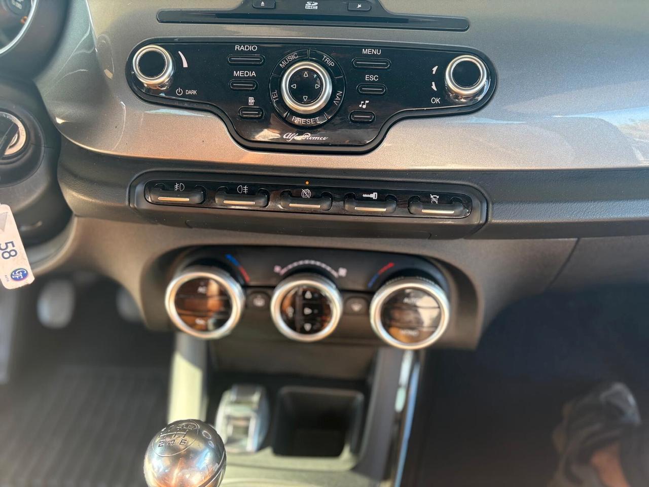 Alfa Romeo Giulietta 1.4 Turbo MultiAir Exclusive