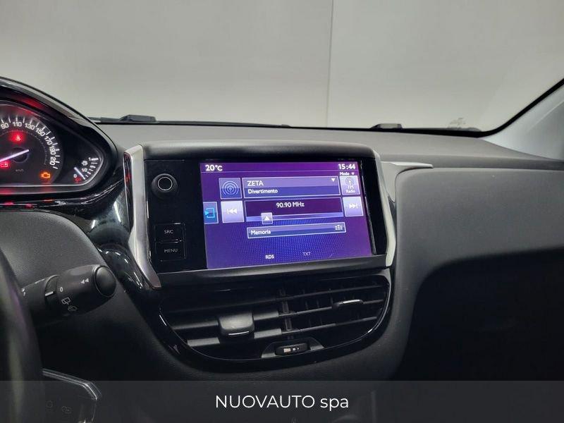 Peugeot 208 1.2 12V VTi 82cv Active