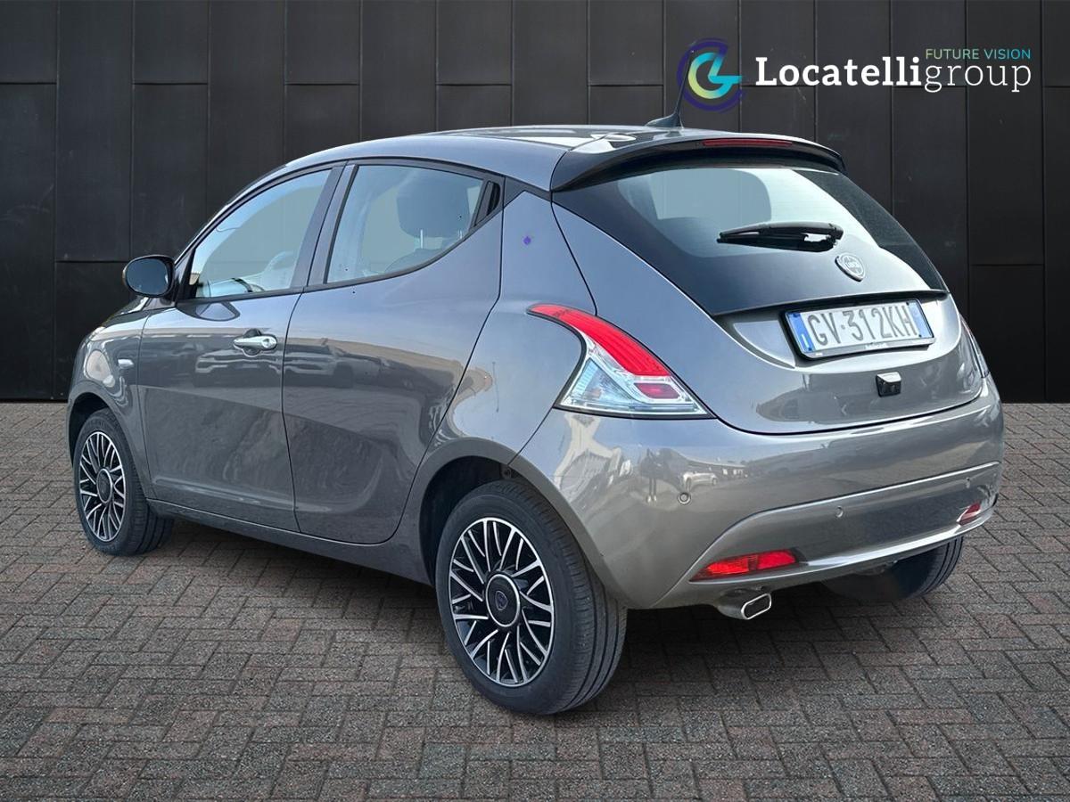 LANCIA Ypsilon III 2021 - Ypsilon 1.0 firefly hybrid Platino s&s 70cv