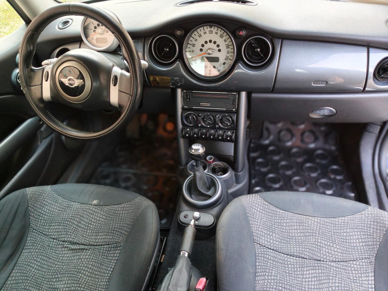 Mini 1.4 tdi One D de luxe