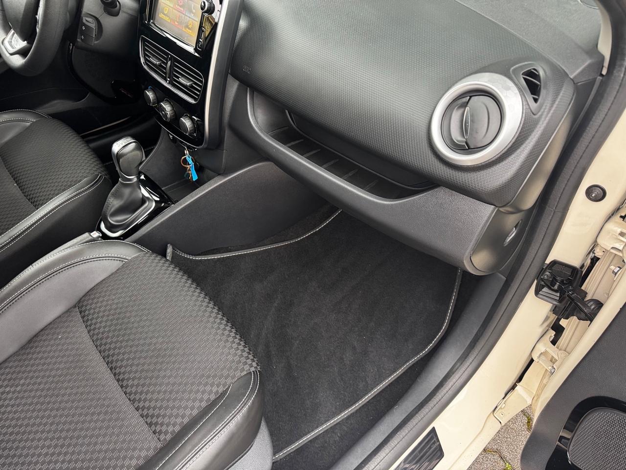 Renault Clio dCi AUTOMATICA NEOPATENTATI Euro 6b