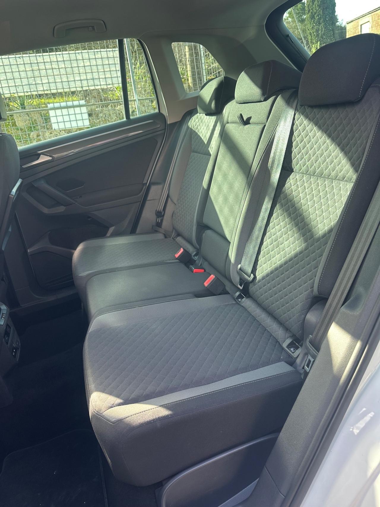 Volkswagen Tiguan 1.6 TDI 116 cavalli R-line