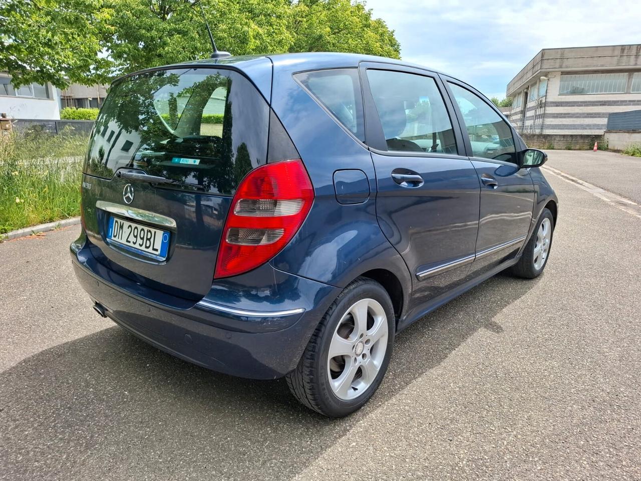Mercedes A 150 benzina 5 porte SOLO 89.000 KM