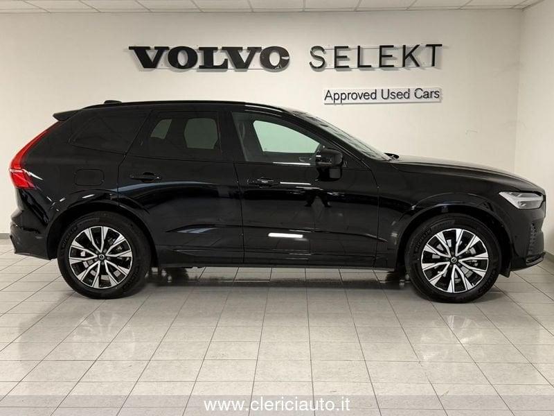 Volvo XC60 B5 AWD automatico Plus Dark