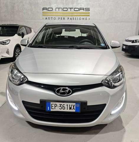 Hyundai i20 Benzina Neopatentati