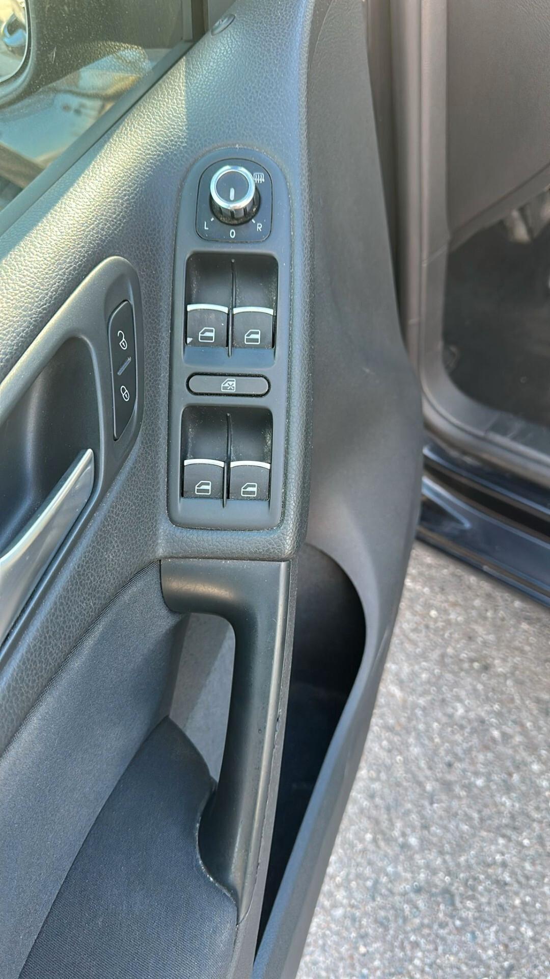 Volkswagen Golf 2.0 TDI 110CV DPF 5p. Highline