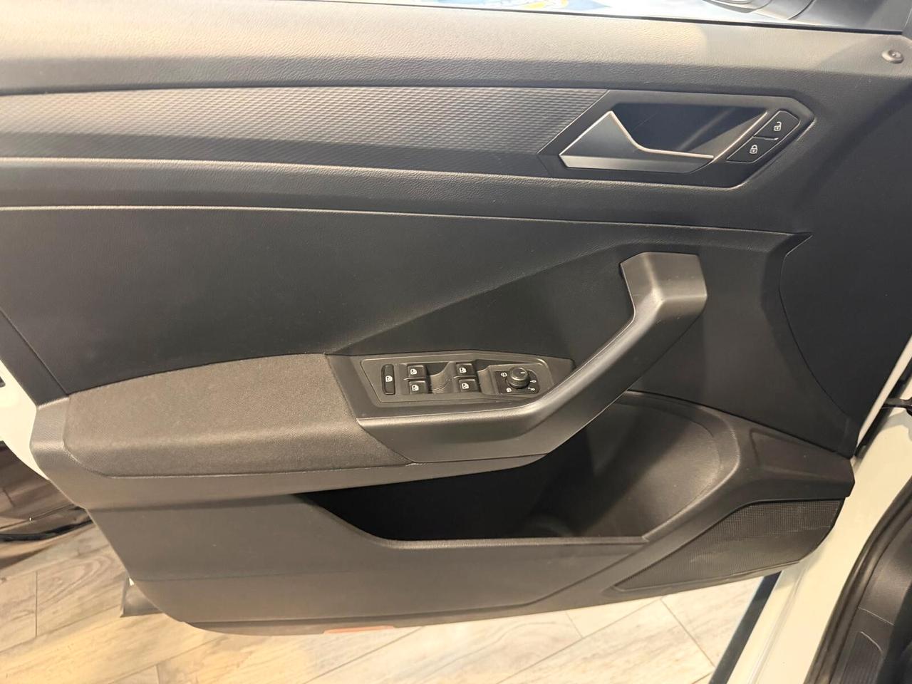 Volkswagen T-Roc 1.6 TDI SCR Advanced BlueMotion Technology