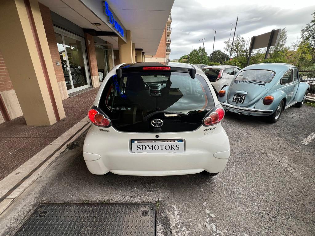 Toyota Aygo 5 Porte Aygo 5p 1.0 Active connect my14