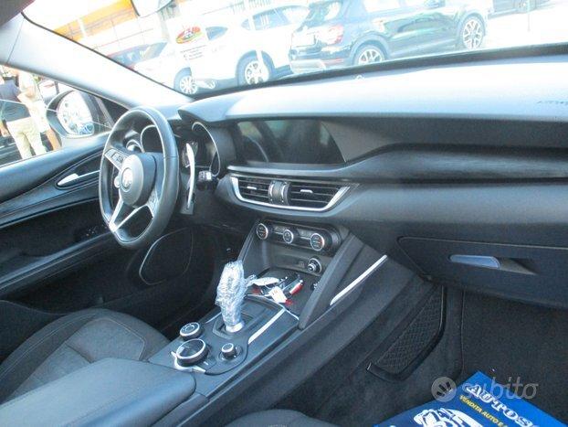 Alfa Romeo Stelvio 2.2