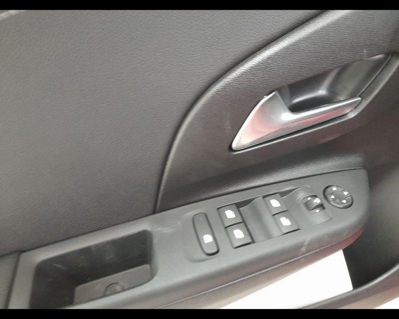 Opel Corsa Nuova GS Hybrid 110CV DTC6
