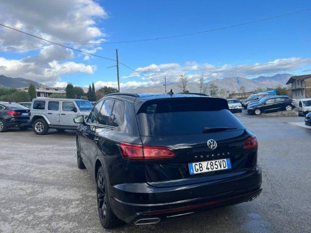 VOLKSWAGEN Touareg 3.0 V6 TSI R LINE