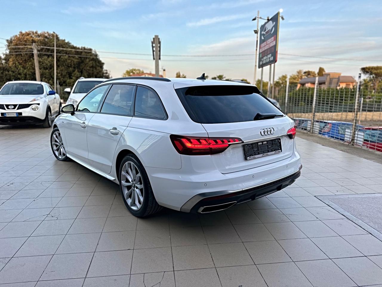 Audi A4 Avant 40 TDI S tronic Garanzia