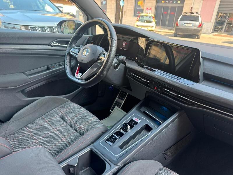 Volkswagen Golf 2.0 TSI GTI DSG