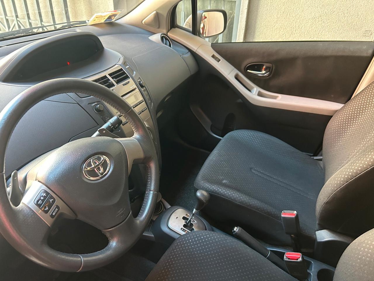 Toyota Yaris 1.3 5 porte M-MT Sol