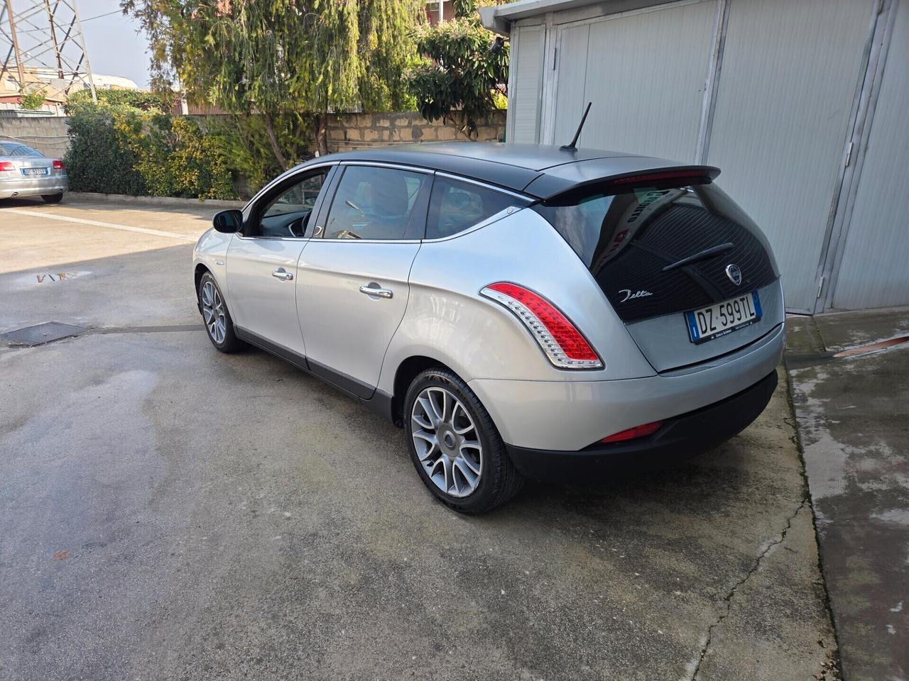 Lancia Delta 1.4 T-Jet 120 CV Platino Ecochic GPL