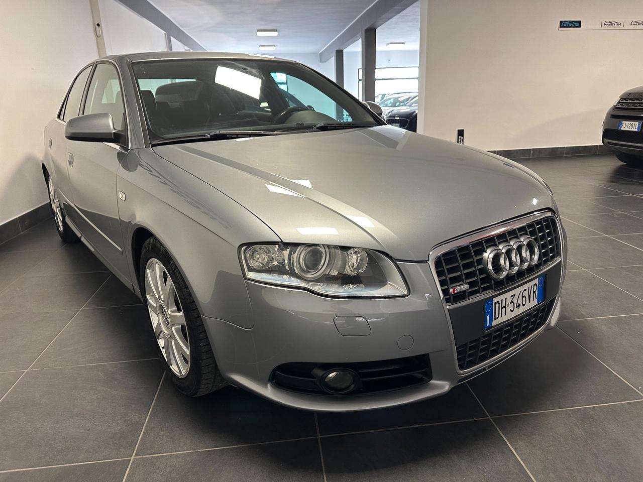 AUDI A4 BERLINA 1.9 S-LINE 116CV UNIPRO PRONTA CONSEGNA