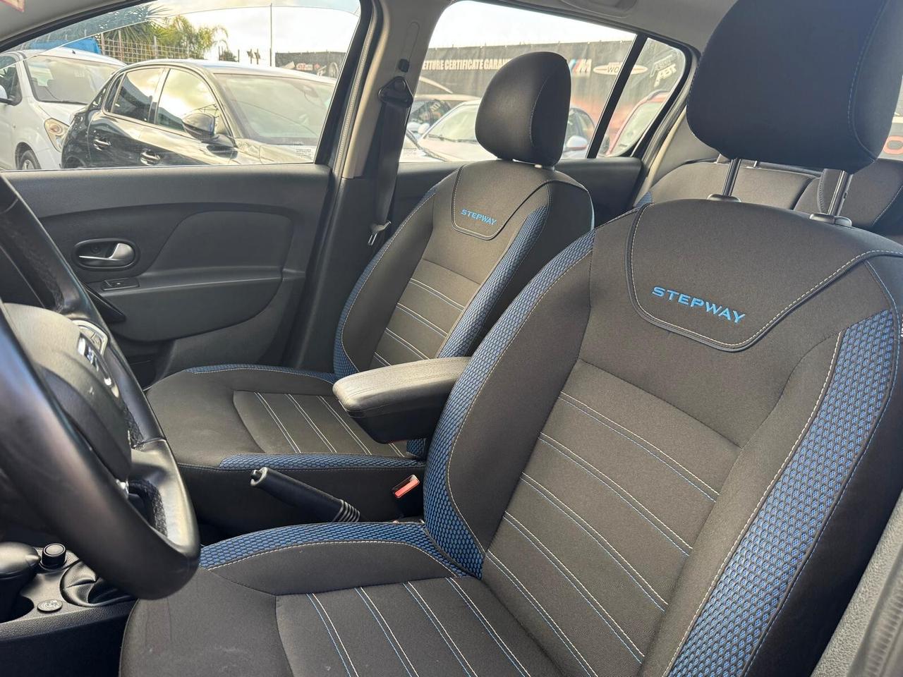 DACIA SANDERO STEPWAY 1.0 TCe 100CV GPL 15th Anniversary