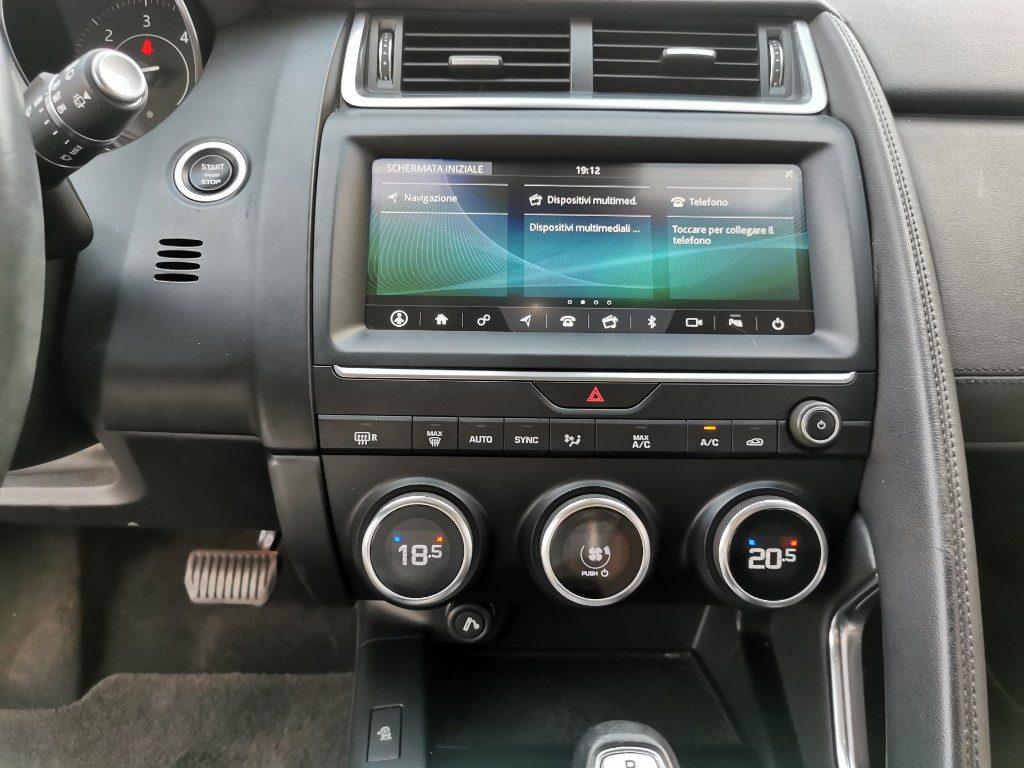 JAGUAR E-Pace (X540) E-Pace 2.0D 150 CV A...
