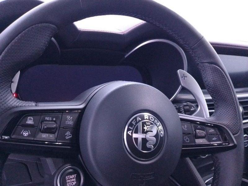 Alfa Romeo Stelvio 2.2 t Tributo Italiano Q4 210cv auto