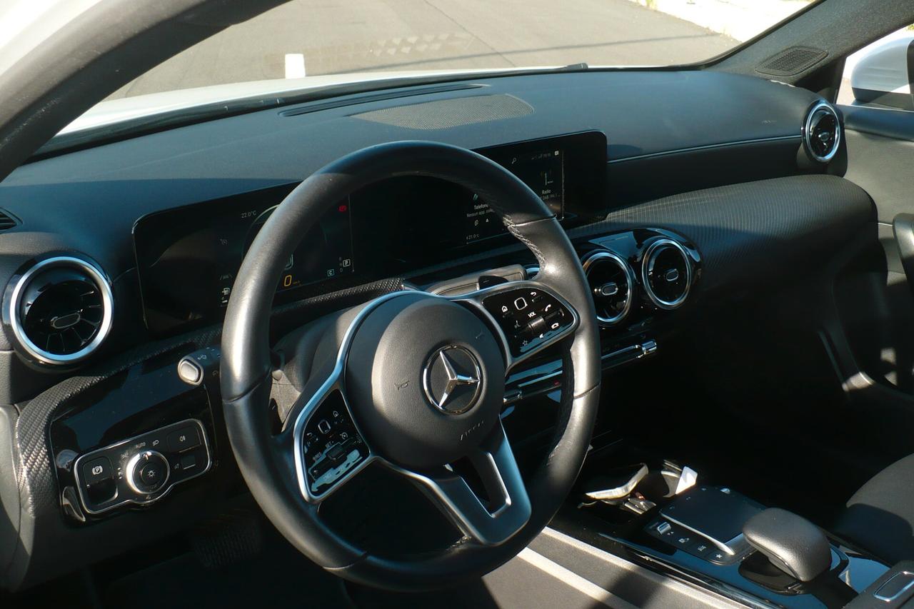 Mercedes-benz A 180 d Automatic Business Extra
