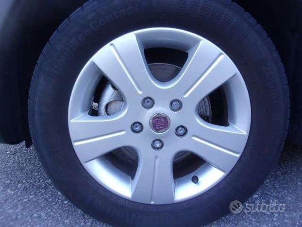 FIAT Sedici 1.6 16v Emotion 4x4 107cv-99.000 km