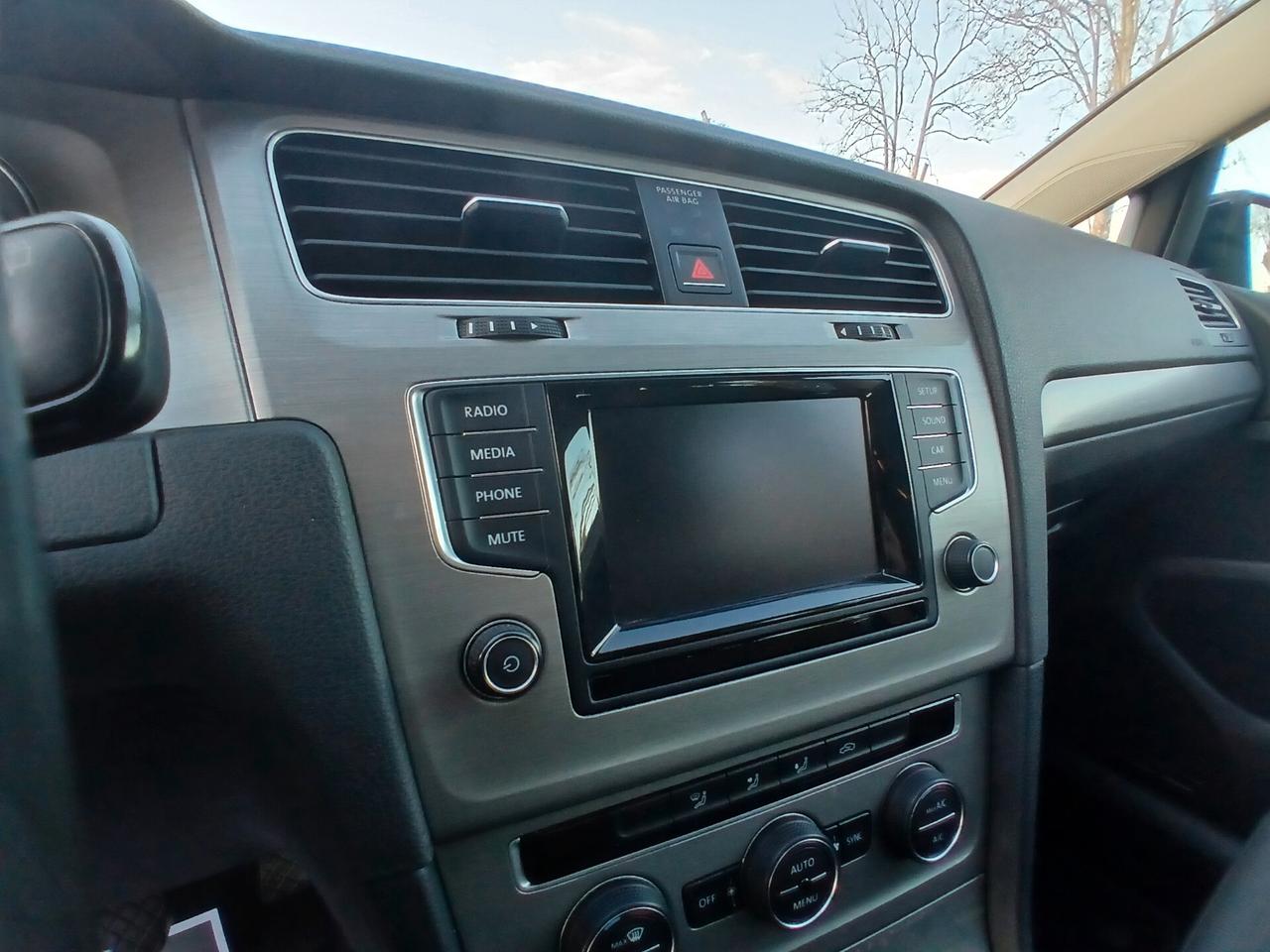 Volkswagen Golf 1.6 TDI 5p. Highline BlueMotion Technology