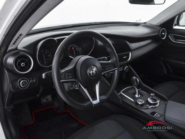 ALFA ROMEO Giulia 2.2 Turbodiesel 150 CV auto - PER OPERATORI DEL SE