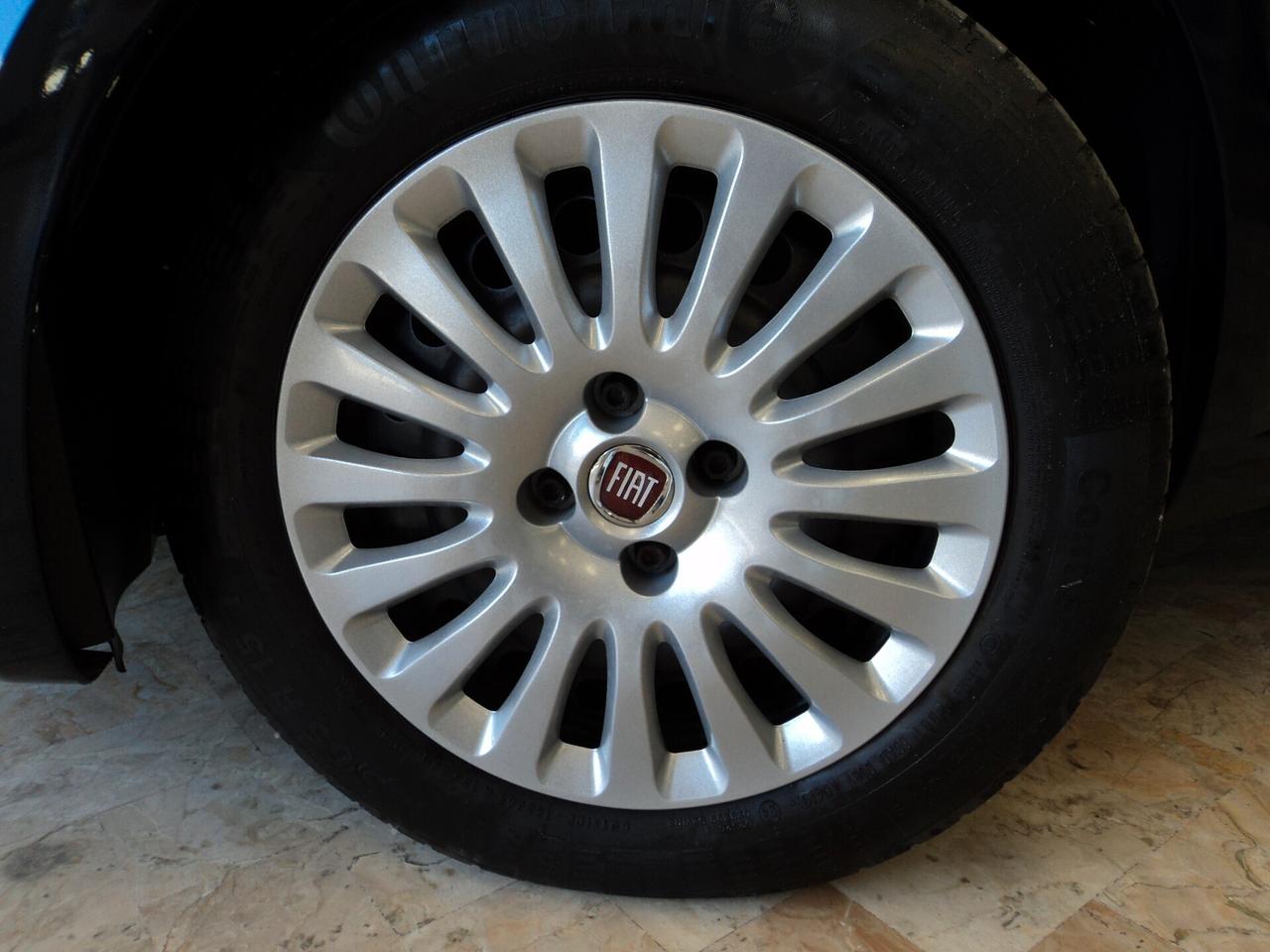 Fiat Punto 1.2 8V 5 porte Street