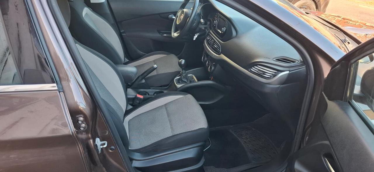 Fiat Tipo 1.6 Mjt 4 porte Opening Edition 12 mesi garantita