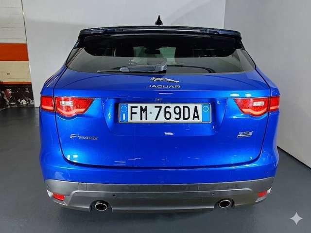 Jaguar F-Pace 2.0d Portfolio AWD 240cv Auto Navi + Camera
