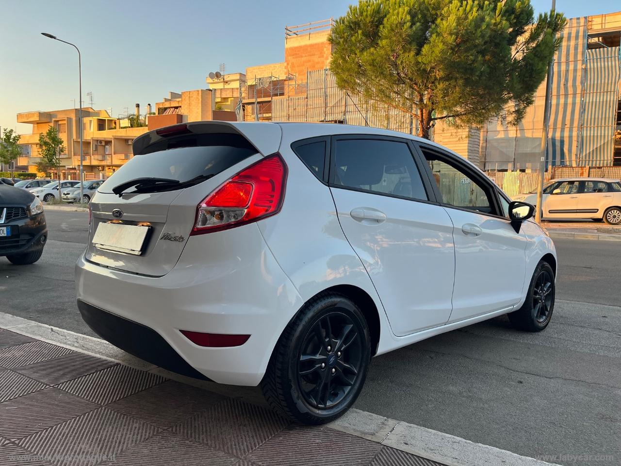 FORD Fiesta 1.5 TDCi 75 CV 5p. Titanium FULL