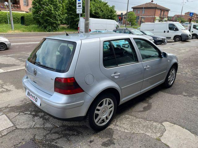 VOLKSWAGEN Golf 1.6 16V cat 5 porte Highline PARI AL NUVO