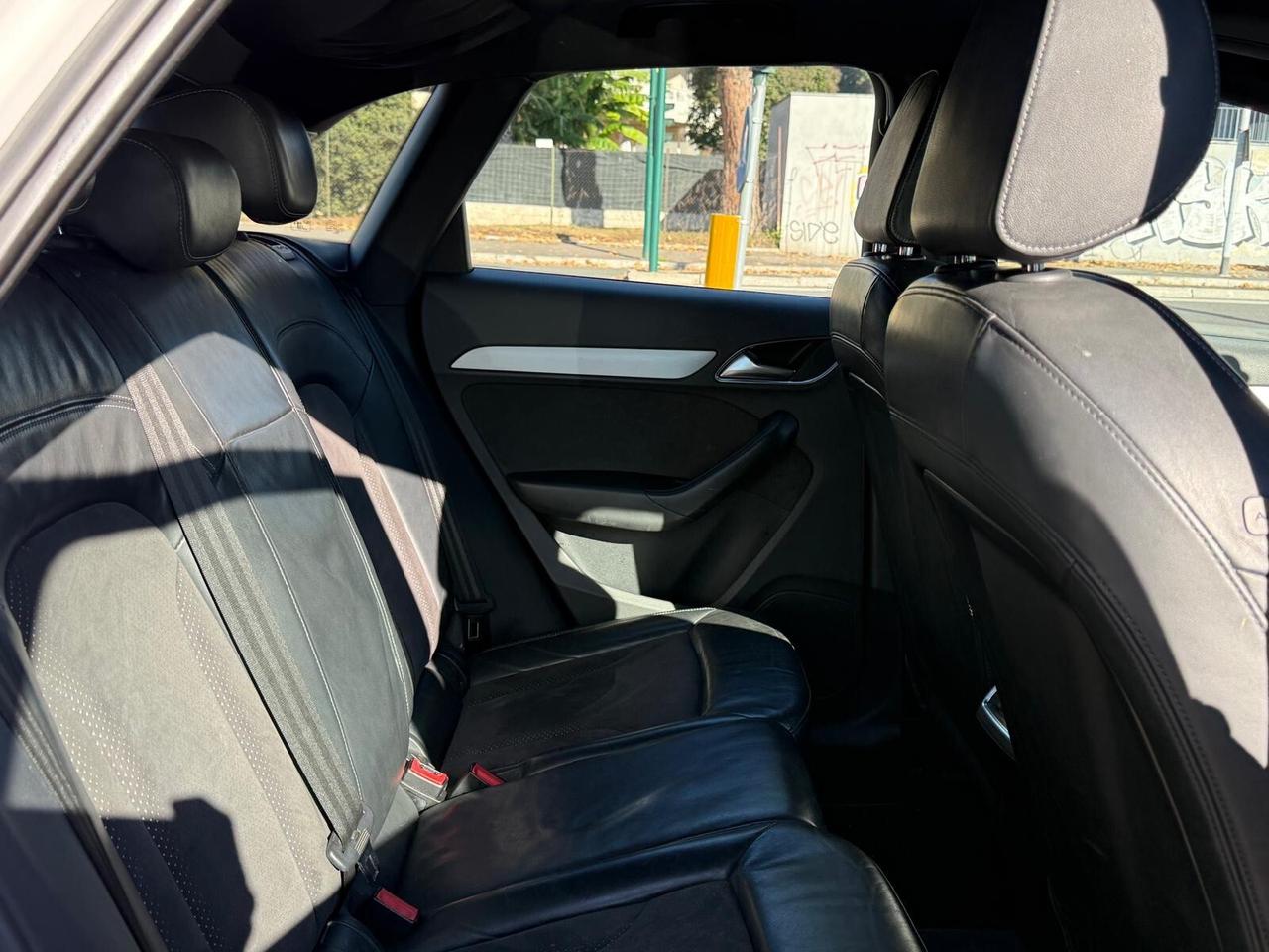 Audi Q3 2.0 TDI S line edition 140cv C manuale