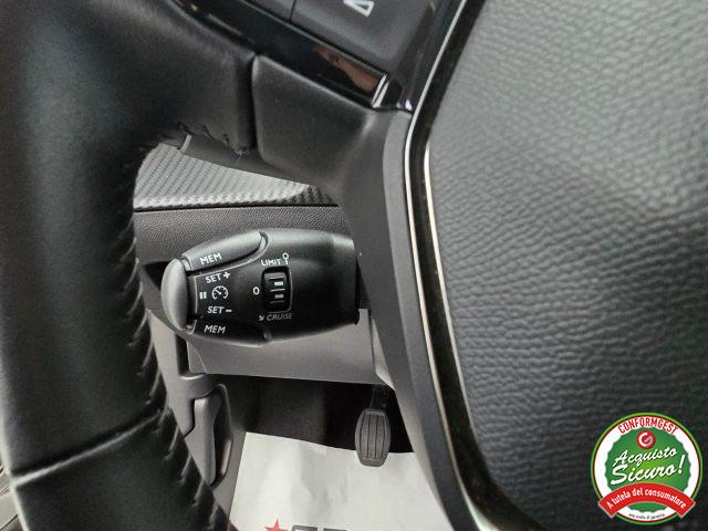 PEUGEOT 2008 BlueHDi 100 S&S Allure