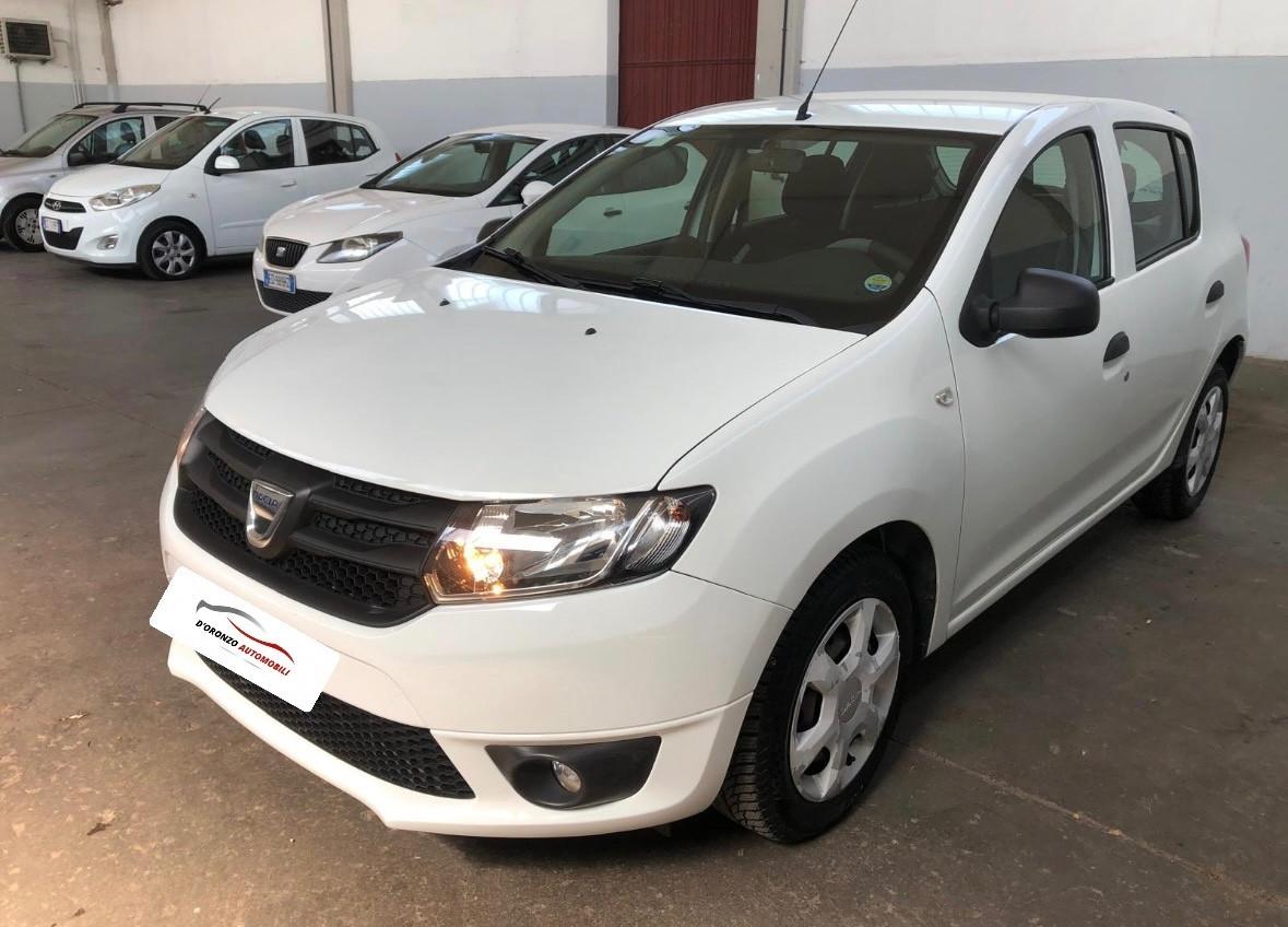 DACIA SANDERO 1.2 GPL-GARANZIA 12 MESI