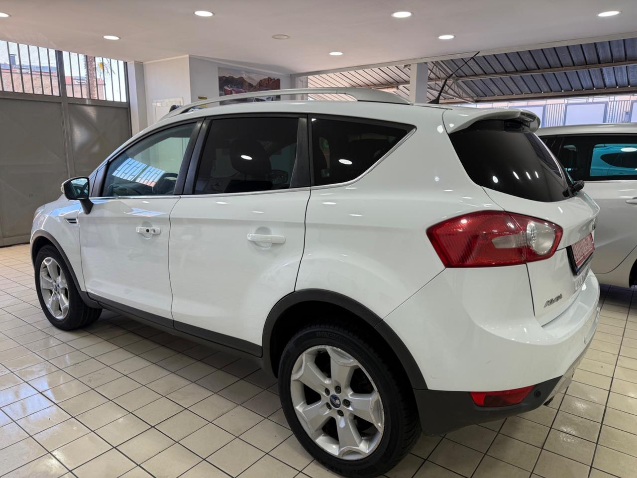 Ford Kuga 2.0 163cv 4x4 titanium tetto