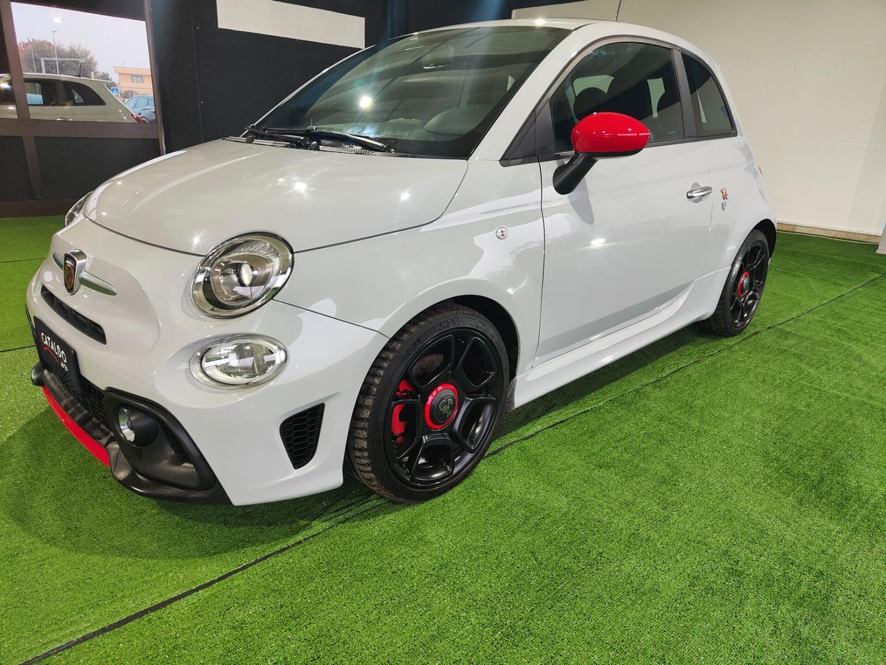 Abarth 595 1.4 Turbo T-Jet 165 PISTA