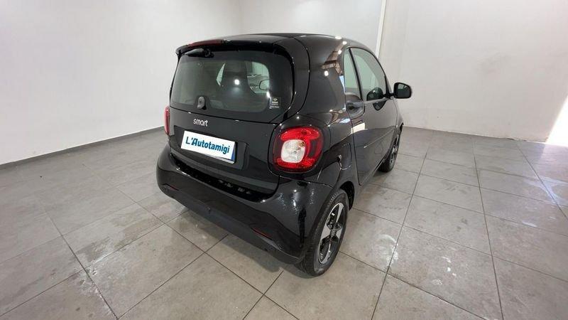 smart fortwo EQ Passion