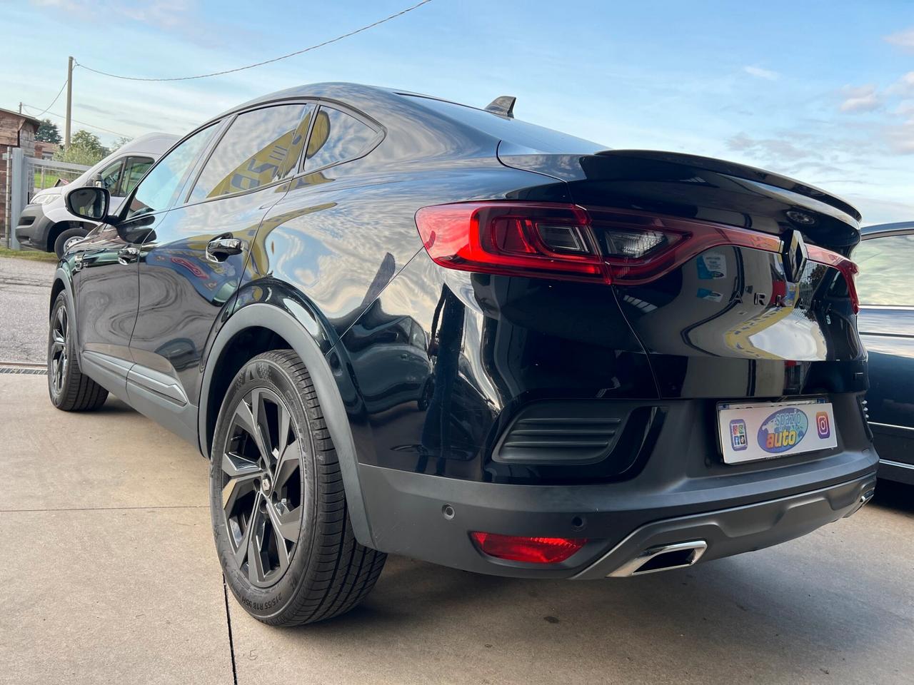 Renault Arkana Full Hybrid E-Tech 145 CV Engineered/TETTO PANORAMICO APRIBILE, SEDILI RISCALDABILI E VOLANTE