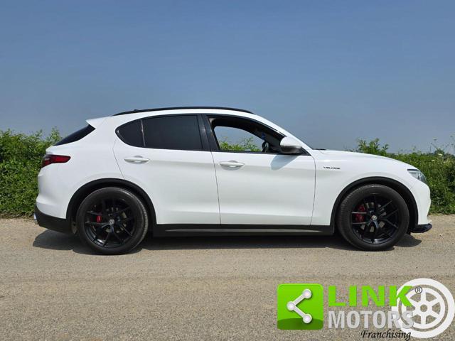 ALFA ROMEO Stelvio 2.2d 210 CV AWD Veloce Tetto Gancio Traino