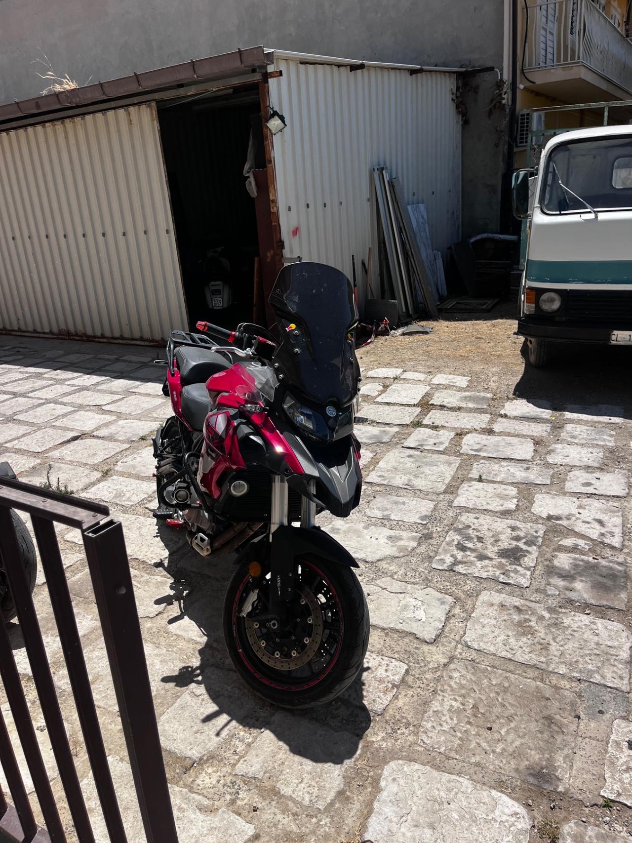 Benelli TRK 502 permuta auto moto durgone