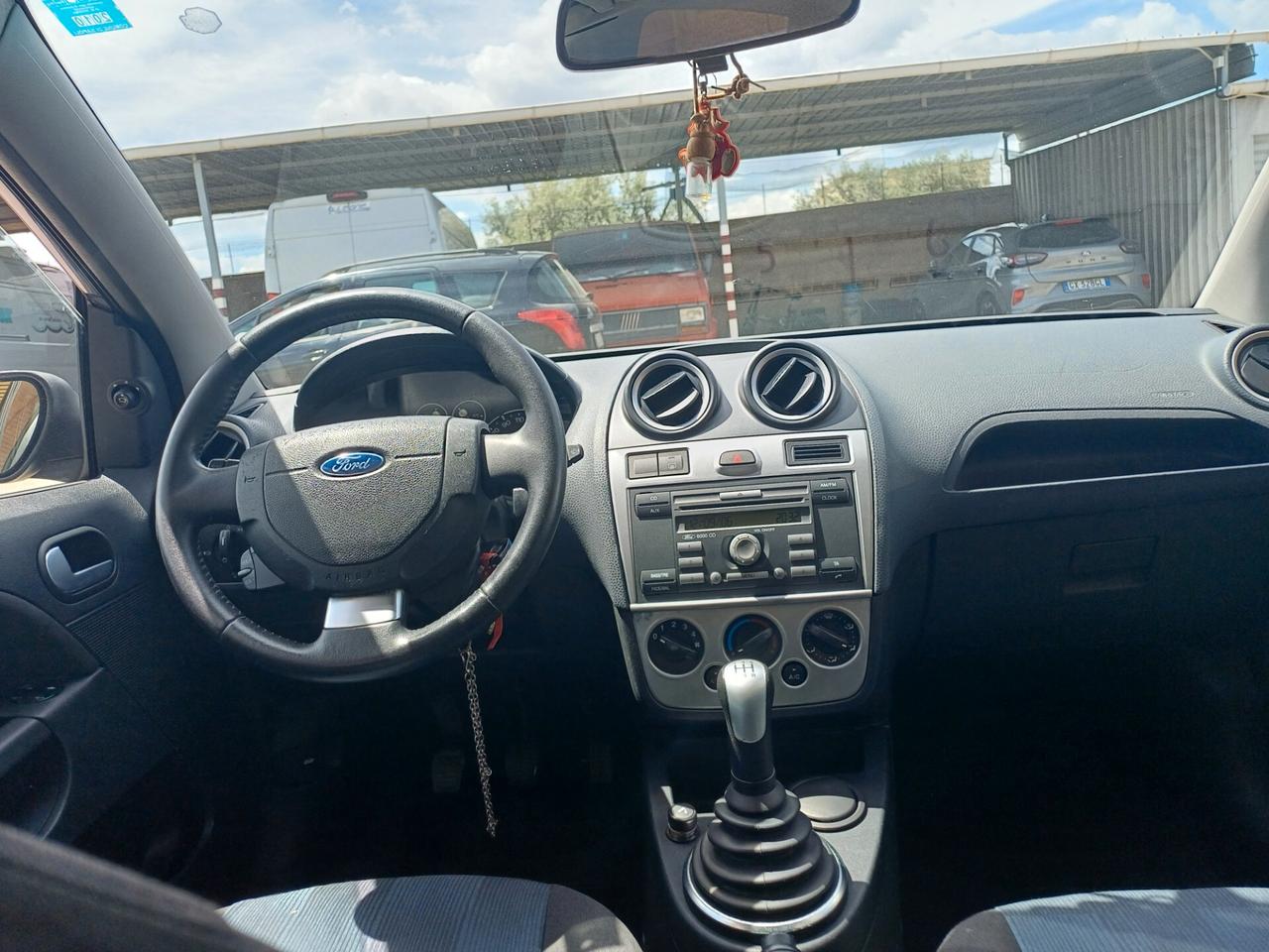 Ford Fiesta 1.4 TDCi 5p. Ghia