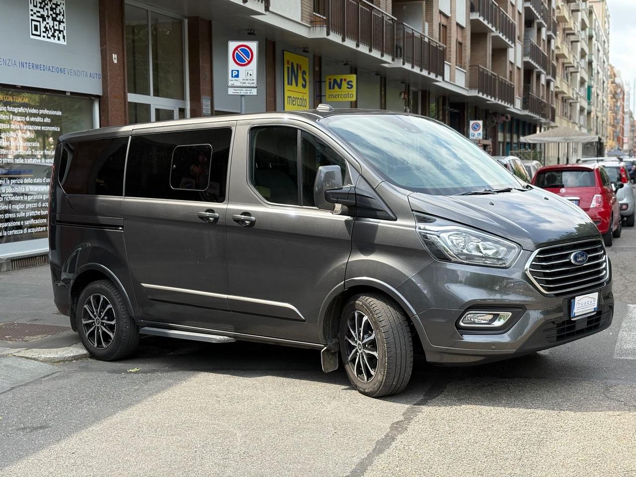 Ford Tourneo Custom 2.0 EcoBlue Titanium